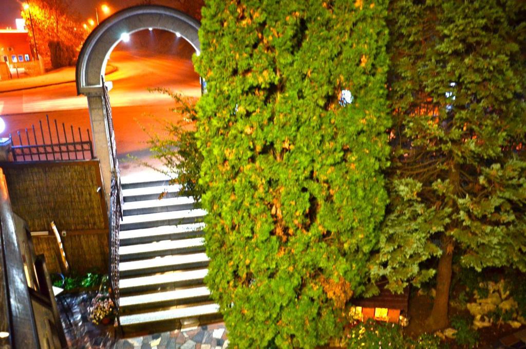 Golden Card Motel Banja Luka Exterior photo